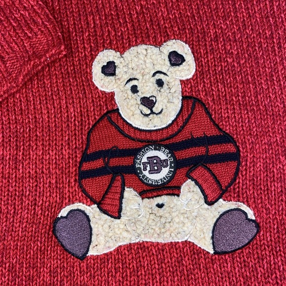 Vtg Fashion Bug Women's 22-24 Red Knitted‎ Fashion Bear University Pull Over - Picture 2 of 7
